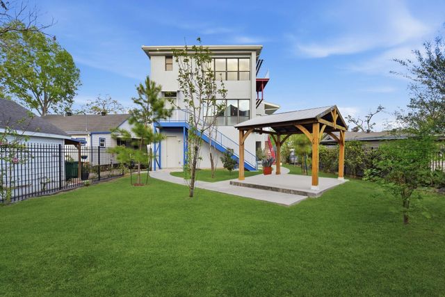 931 Alexander Street, Houston, TX 77008