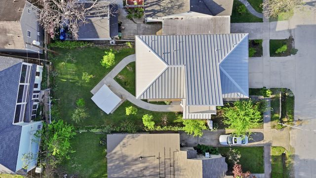 931 Alexander Street, Houston, TX 77008