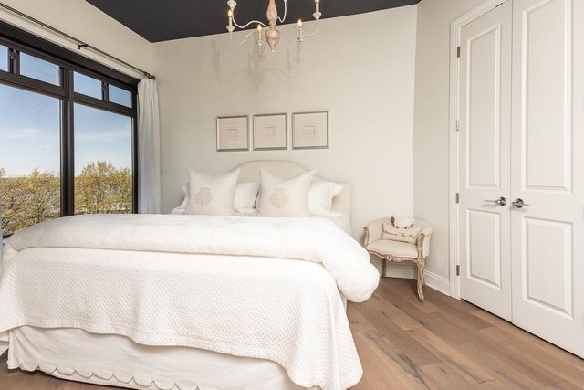 717 S Riverside Dr Apt 506, Memphis, TN 38103