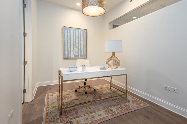 717 S Riverside Dr Apt 506, Memphis, TN 38103