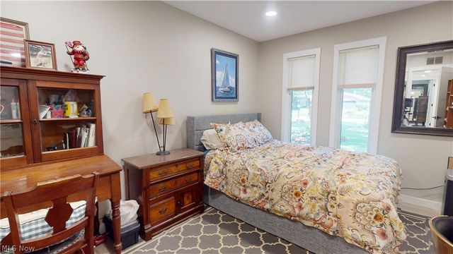 5726 Rock Point Circle, North Ridgeville, OH 44039
