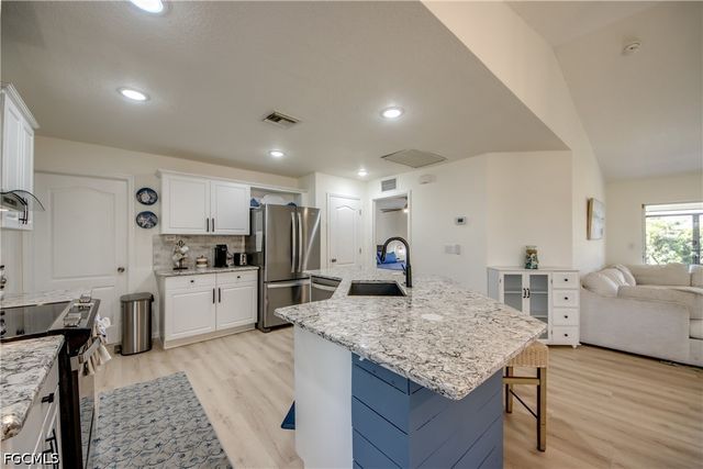 2920 NW 25th LN, Cape Coral, FL 33993