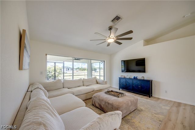 2920 NW 25th LN, Cape Coral, FL 33993