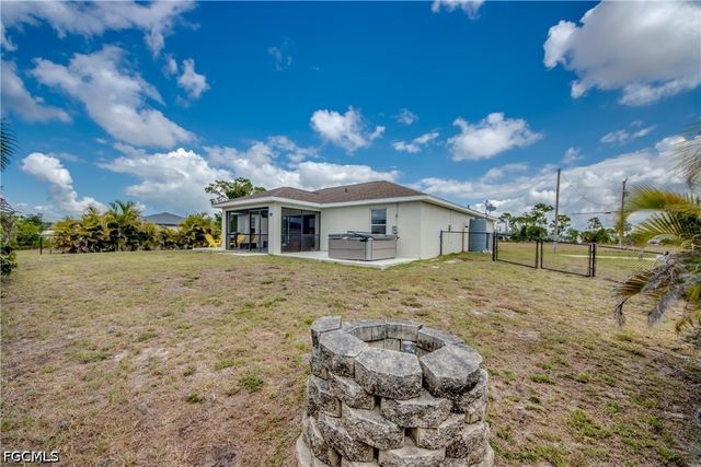 2920 NW 25th LN, Cape Coral, FL 33993