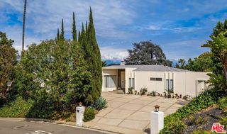 8224 Skyline Drive, Los Angeles, CA 90046
