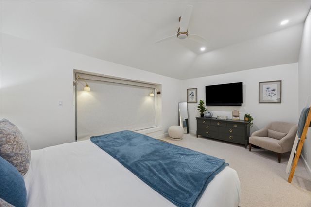 1024 Hidden Hills DR, Dripping Springs, TX 78620