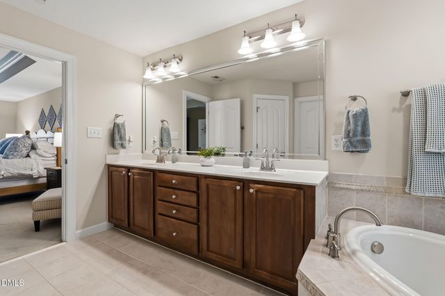 8227 Cushing Street, Raleigh, NC 27613
