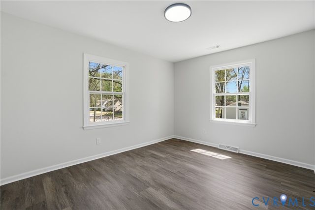 2205 Dublin St, Hopewell, VA 23860