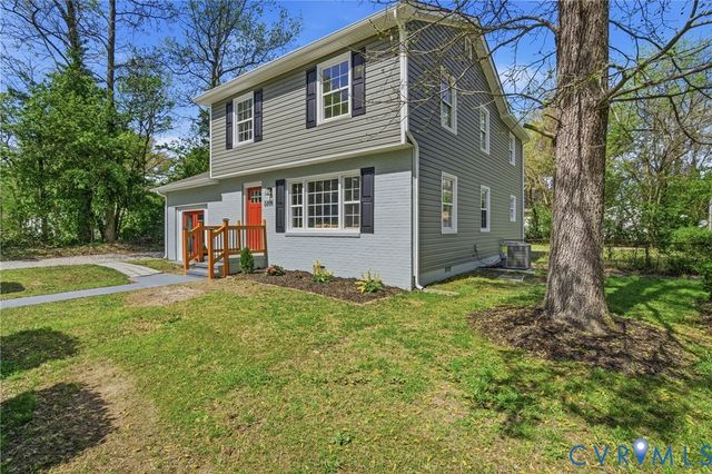 2205 Dublin St, Hopewell, VA 23860