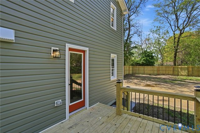 2205 Dublin St, Hopewell, VA 23860