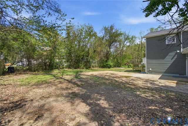 2205 Dublin St, Hopewell, VA 23860