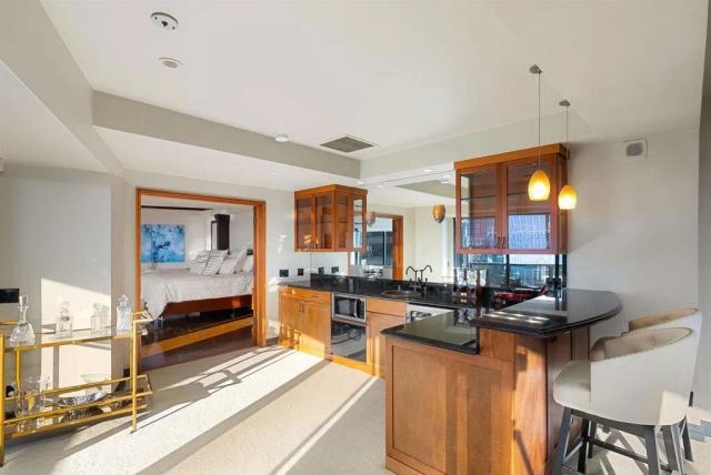 200 Harbor Dr 1502, San Diego, CA 92101