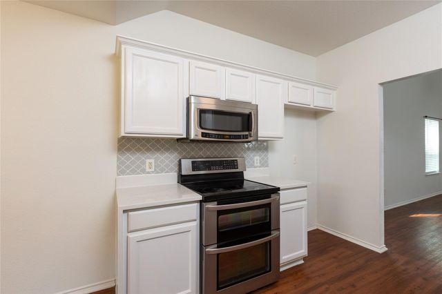 2571 Georgian DR, Georgetown, TX 78626