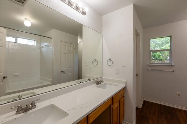 2571 Georgian DR, Georgetown, TX 78626