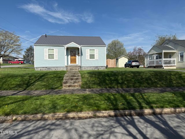 709 South 2nd Street, Elizabethton, TN 37643