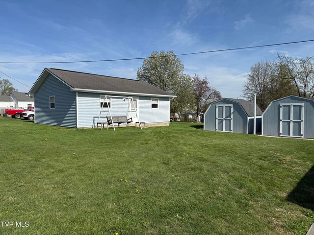 709 South 2nd Street, Elizabethton, TN 37643