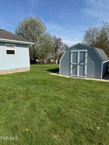 709 South 2nd Street, Elizabethton, TN 37643