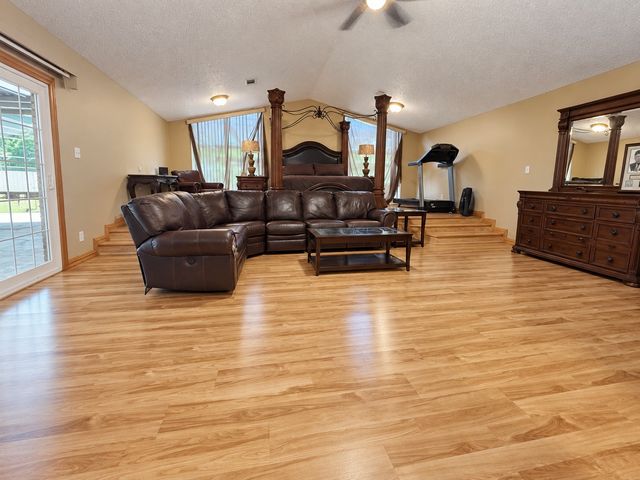 6545 Lyndon B Johnson Freeway, Dallas, TX 75240