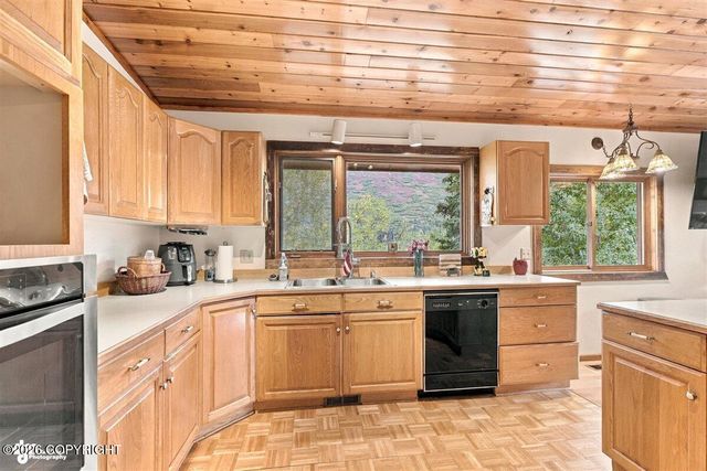 4627 Hiland Road, Eagle River, AK 99577