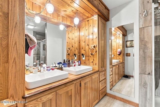 4627 Hiland Road, Eagle River, AK 99577