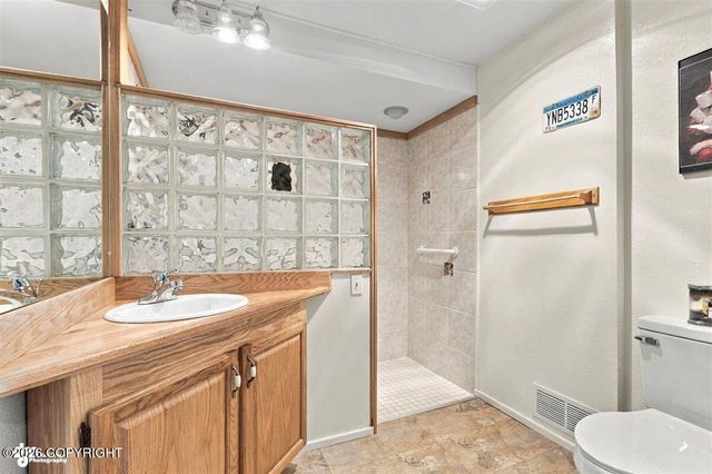 4627 Hiland Road, Eagle River, AK 99577
