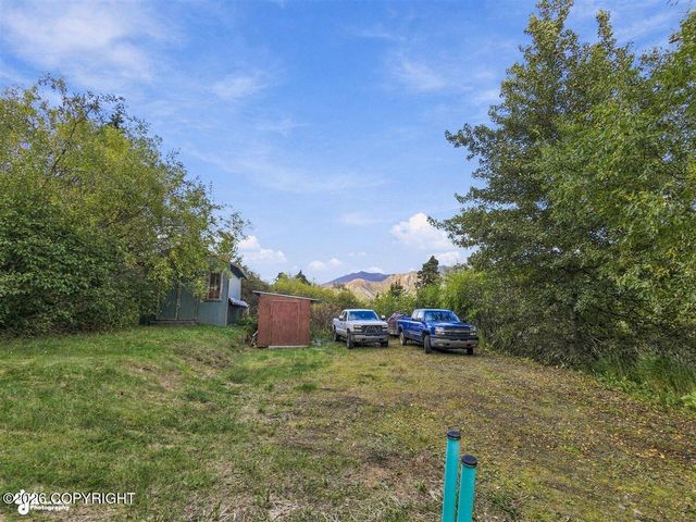 4627 Hiland Road, Eagle River, AK 99577