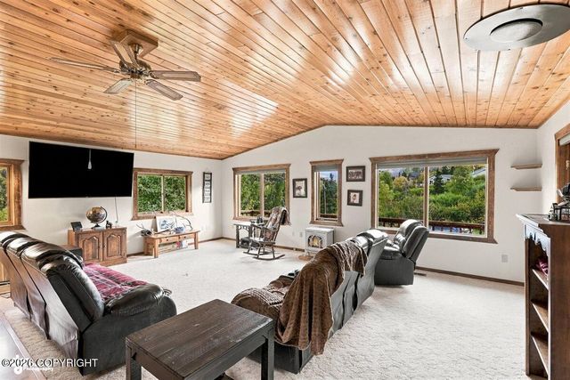 4627 Hiland Road, Eagle River, AK 99577