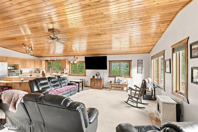 4627 Hiland Road, Eagle River, AK 99577