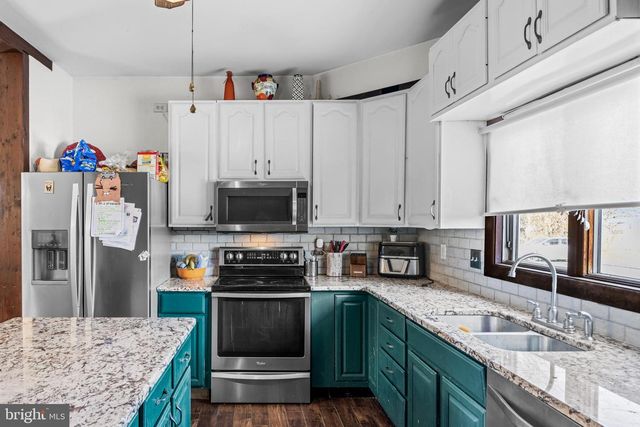 243 PALATINE RD, Pittsgrove, NJ 08318