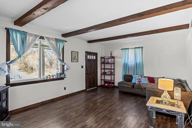 243 PALATINE RD, Pittsgrove, NJ 08318