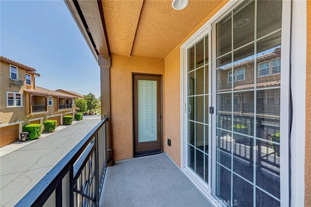 28519 Herrera Street, Valencia, CA 91354