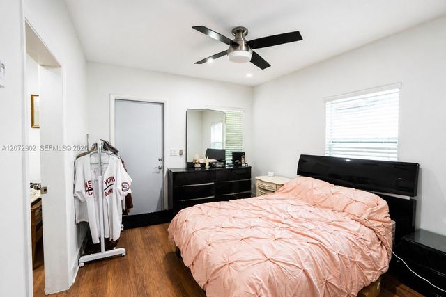 3085 SW & 3083 17th Street, Miami, FL 33145