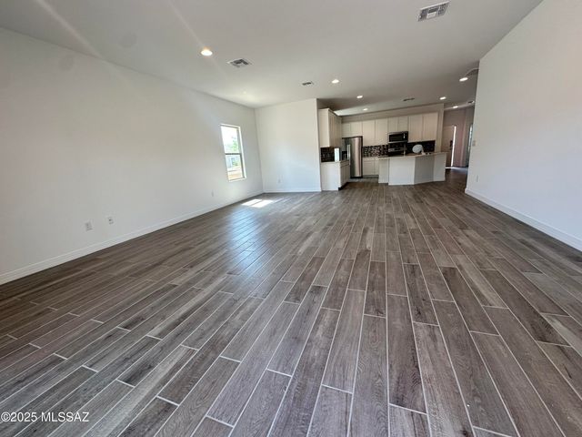 5438 W Summer View Drive, Marana, AZ 85658