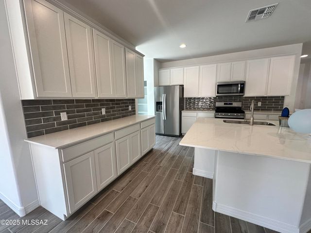 5438 W Summer View Drive, Marana, AZ 85658