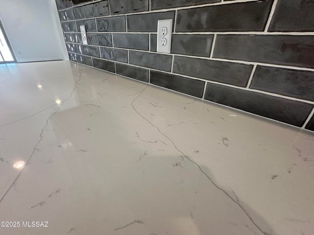 5438 W Summer View Drive, Marana, AZ 85658