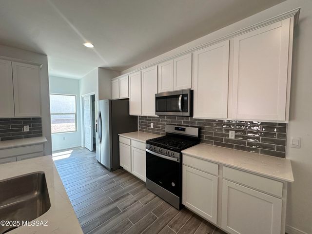 5438 W Summer View Drive, Marana, AZ 85658