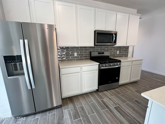 5438 W Summer View Drive, Marana, AZ 85658