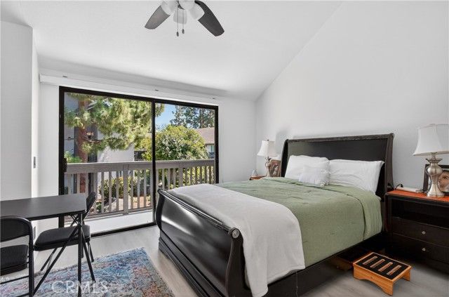 60 Orange Blossom, Irvine, CA 92618