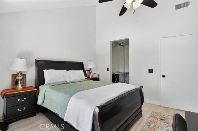 60 Orange Blossom, Irvine, CA 92618