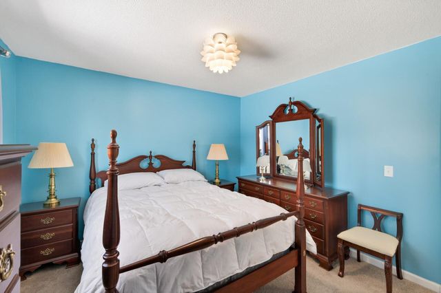 531 Nelson Lane, Center City, MN 55012