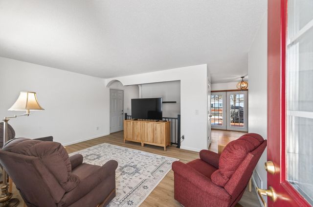 531 Nelson Lane, Center City, MN 55012