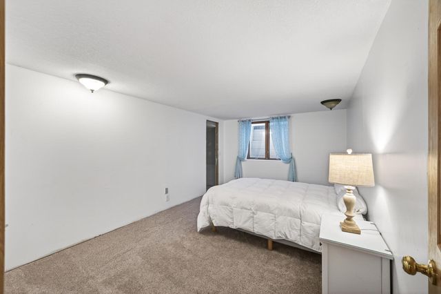 531 Nelson Lane, Center City, MN 55012