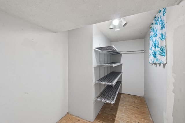 531 Nelson Lane, Center City, MN 55012