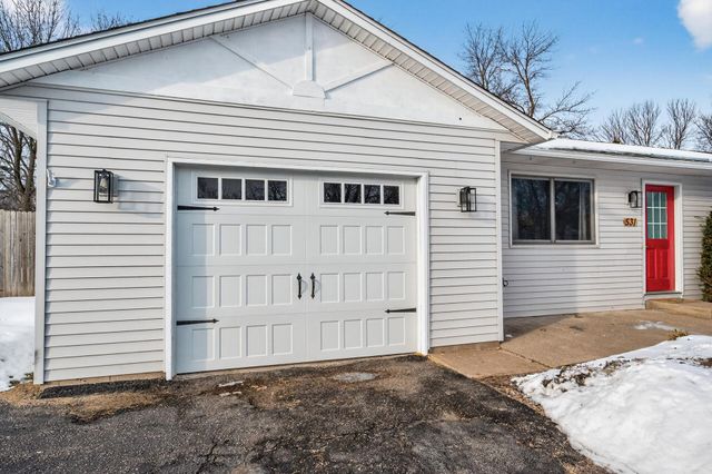 531 Nelson Lane, Center City, MN 55012