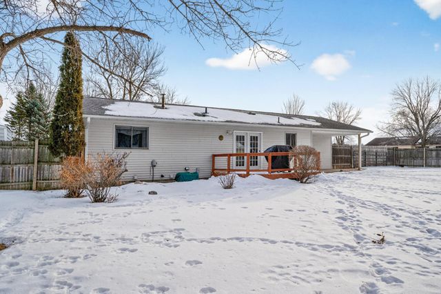 531 Nelson Lane, Center City, MN 55012