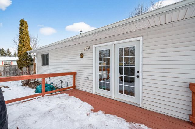 531 Nelson Lane, Center City, MN 55012