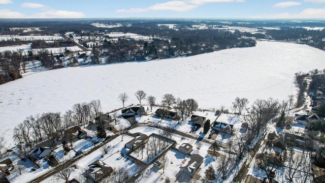 531 Nelson Lane, Center City, MN 55012