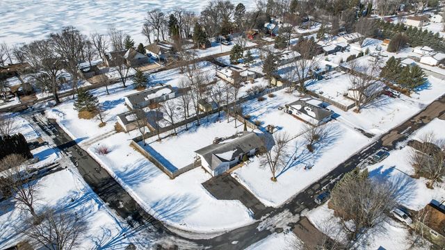 531 Nelson Lane, Center City, MN 55012