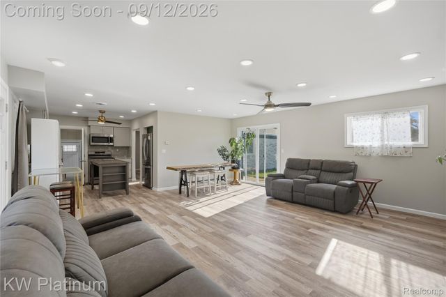 48008 Forbes Drive, Chesterfield Township, MI 48047