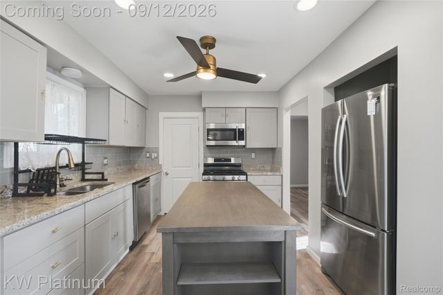 48008 Forbes Drive, Chesterfield Township, MI 48047